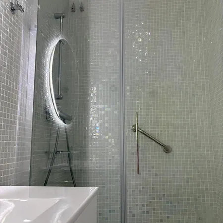 Candelaria Cornerflat كاديز